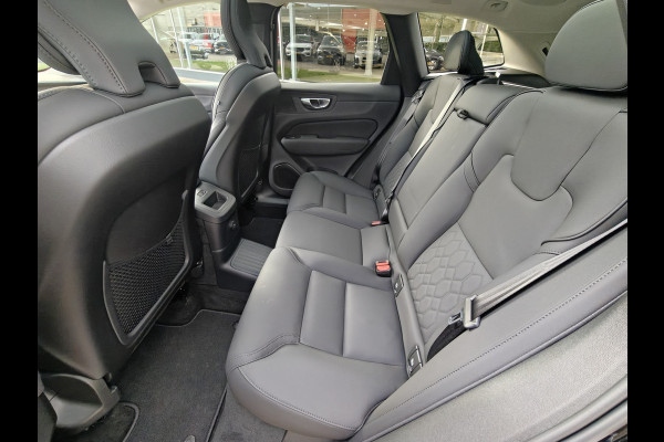 Volvo XC60 T6 AWD 350PK Plug-in Hybrid Plus Bright | BLIS | Keyless | ACC | PDC V+A | 360 Camera | H&K | Pano |