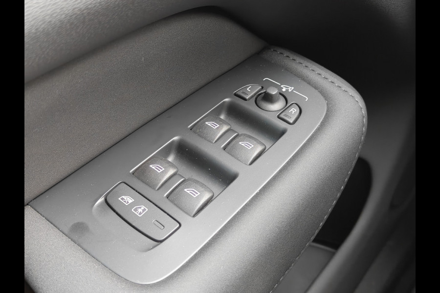 Volvo XC60 T6 AWD 350PK Plug-in Hybrid Plus Bright | BLIS | Keyless | ACC | PDC V+A | 360 Camera | H&K | Pano |