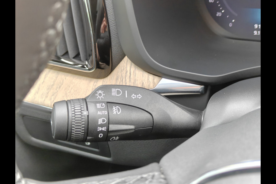 Volvo XC60 T6 AWD 350PK Plug-in Hybrid Plus Bright | BLIS | Keyless | ACC | PDC V+A | 360 Camera | H&K | Pano |