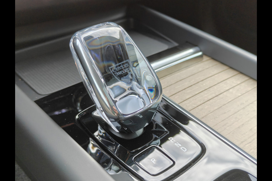 Volvo XC60 T6 AWD 350PK Plug-in Hybrid Plus Bright | BLIS | Keyless | ACC | PDC V+A | 360 Camera | H&K | Pano |