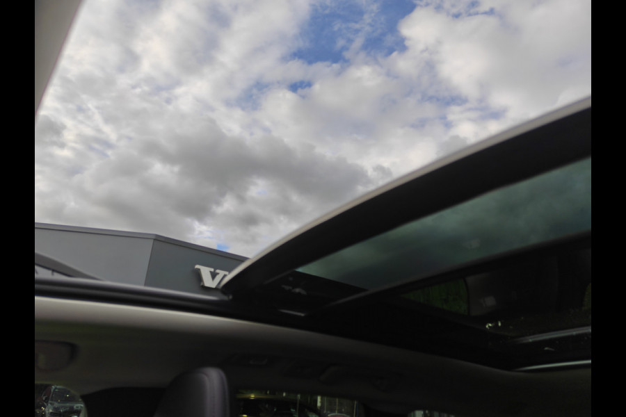 Volvo XC60 T6 AWD 350PK Plug-in Hybrid Plus Bright | BLIS | Keyless | ACC | PDC V+A | 360 Camera | H&K | Pano |