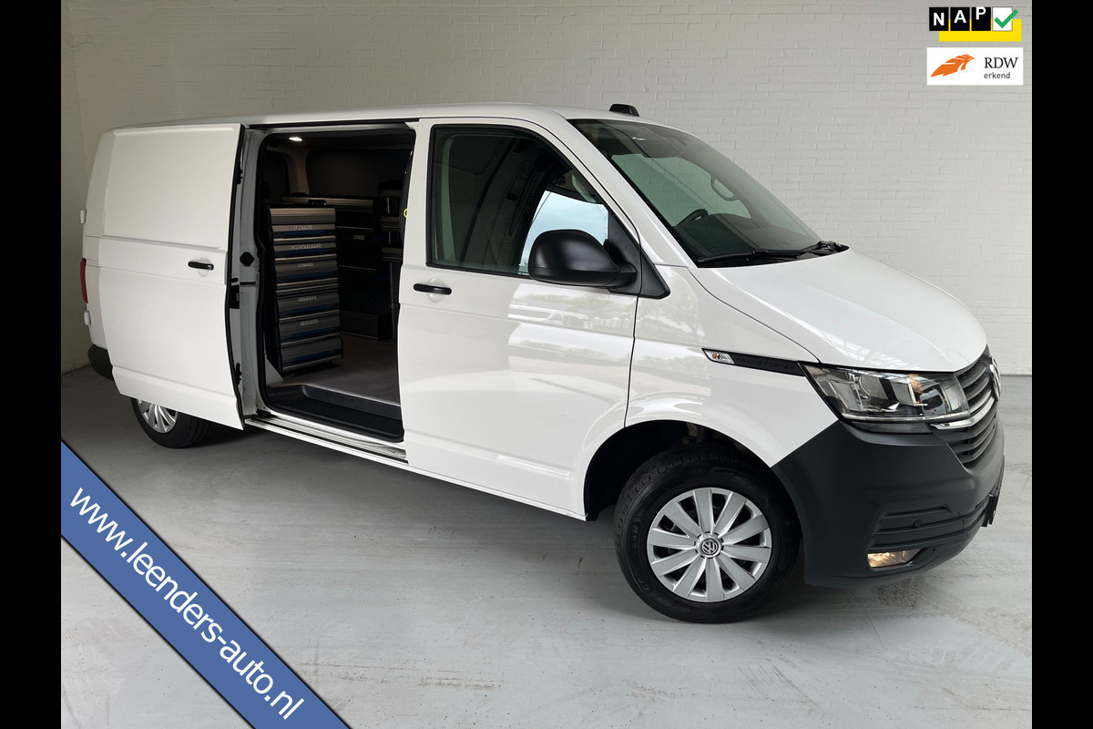 Volkswagen Transporter Automaat DSG Servicewagen 2.0 TDI 150pk L2H1 3Persoons Sortimo Inrichting, Airco, Navigatie, RIJKLAARPRIJS!