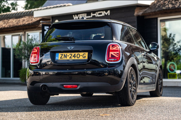 MINI 3-deurs 1.5 One Chili NL Auto I Dealeronderhouden I NAP I Sportstoelen I Parkeersensoren I Keyless I Led I Half Leder