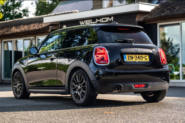 MINI 3-deurs 1.5 One Chili NL Auto I Dealeronderhouden I NAP I Sportstoelen I Parkeersensoren I Keyless I Led I Half Leder