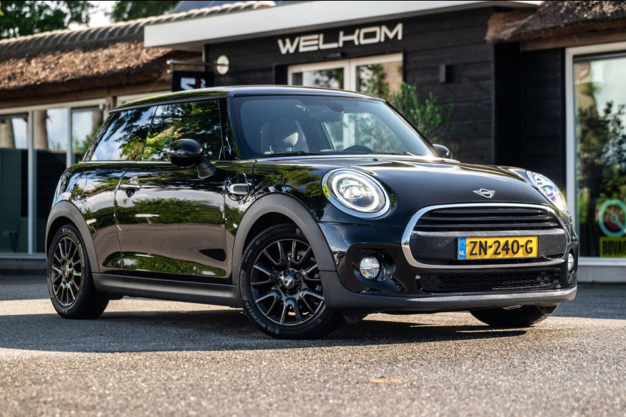 MINI 3-deurs 1.5 One Chili NL Auto I Dealeronderhouden I NAP I Sportstoelen I Parkeersensoren I Keyless I Led I Half Leder