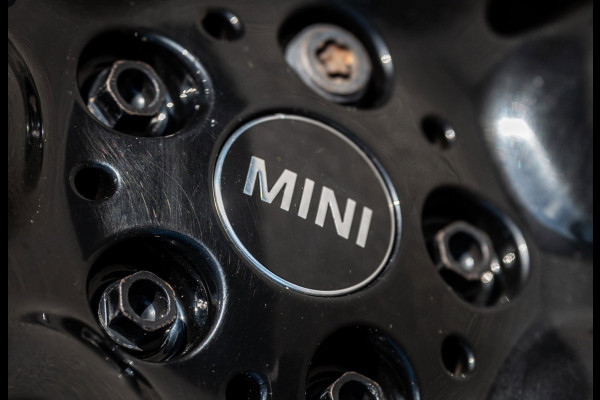 MINI 3-deurs 1.5 One Chili NL Auto I Dealeronderhouden I NAP I Sportstoelen I Parkeersensoren I Keyless I Led I Half Leder