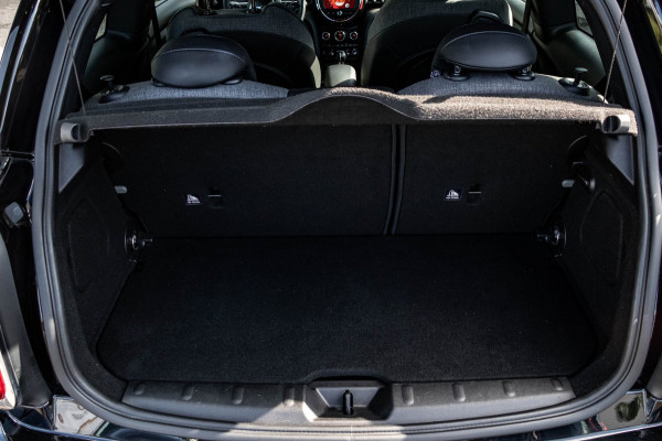 MINI 3-deurs 1.5 One Chili NL Auto I Dealeronderhouden I NAP I Sportstoelen I Parkeersensoren I Keyless I Led I Half Leder