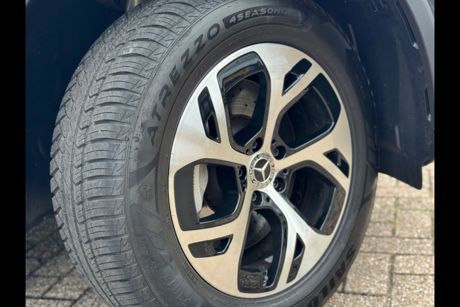 Mercedes-Benz GLC 300e 4MATIC Business Line 2023 NAP!