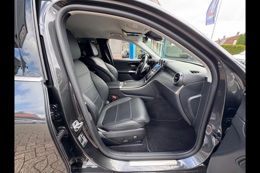 Mercedes-Benz GLC 300e 4MATIC Business Line 2023 NAP!