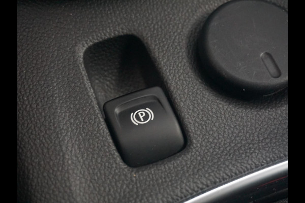 Opel Astra 1.4 Turbo Innovation | Carplay | Afn. Trekhaak | 1.450kg trekgewicht