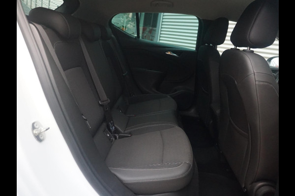 Opel Astra 1.4 Turbo Innovation | Carplay | Afn. Trekhaak | 1.450kg trekgewicht