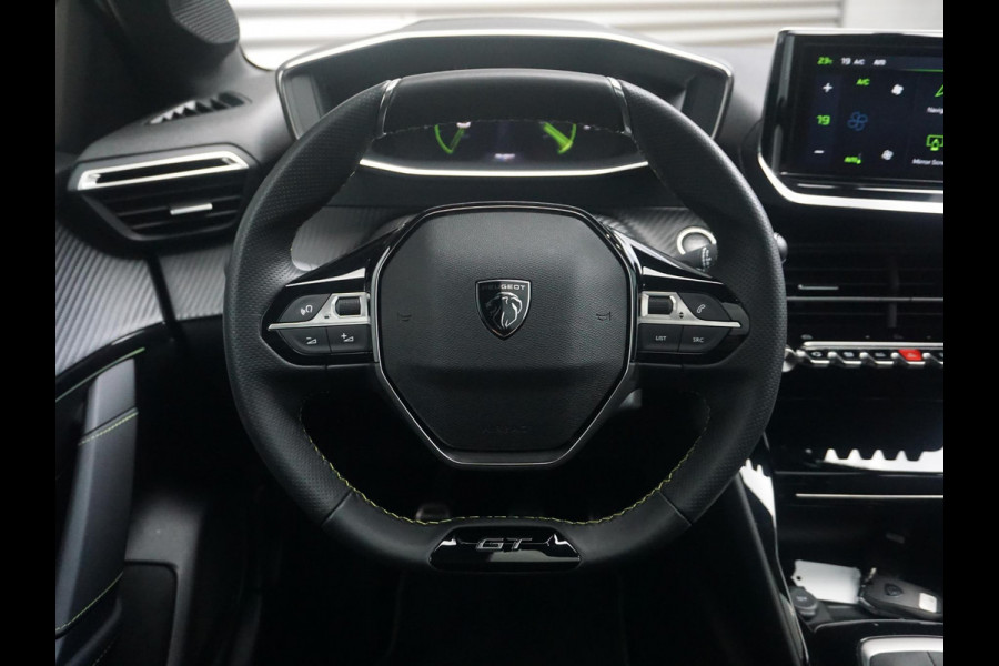 Peugeot 208 1.2 Turbo 100 GT | 360 camera | Panoramadak | Carplay |