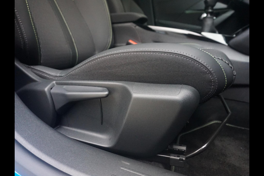 Peugeot 208 1.2 Turbo 100 GT | 360 camera | Panoramadak | Carplay |