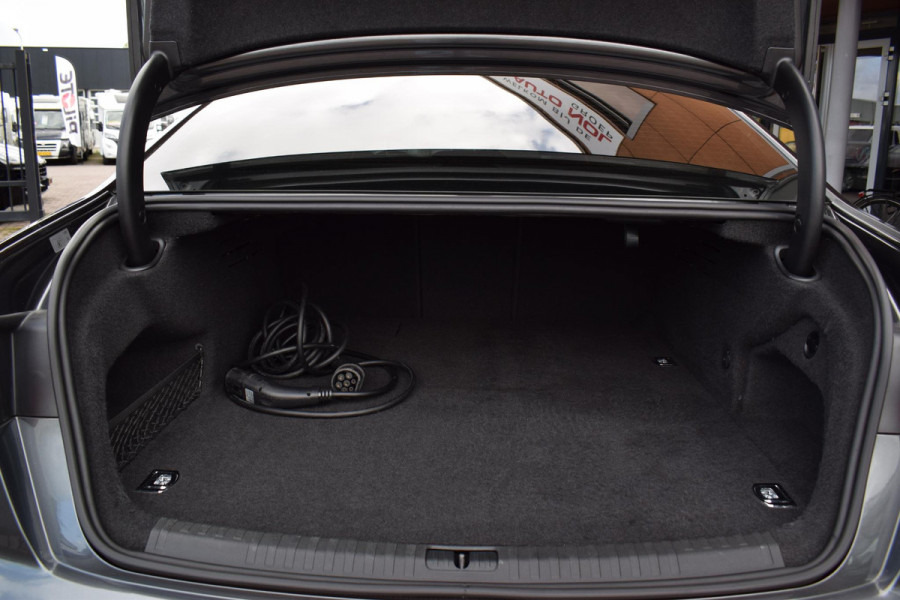 Audi A6 Limousine 50 TFSI e quattro S edition | 2x S-Line | Pano | Leer | Trekhaak Afneembaar