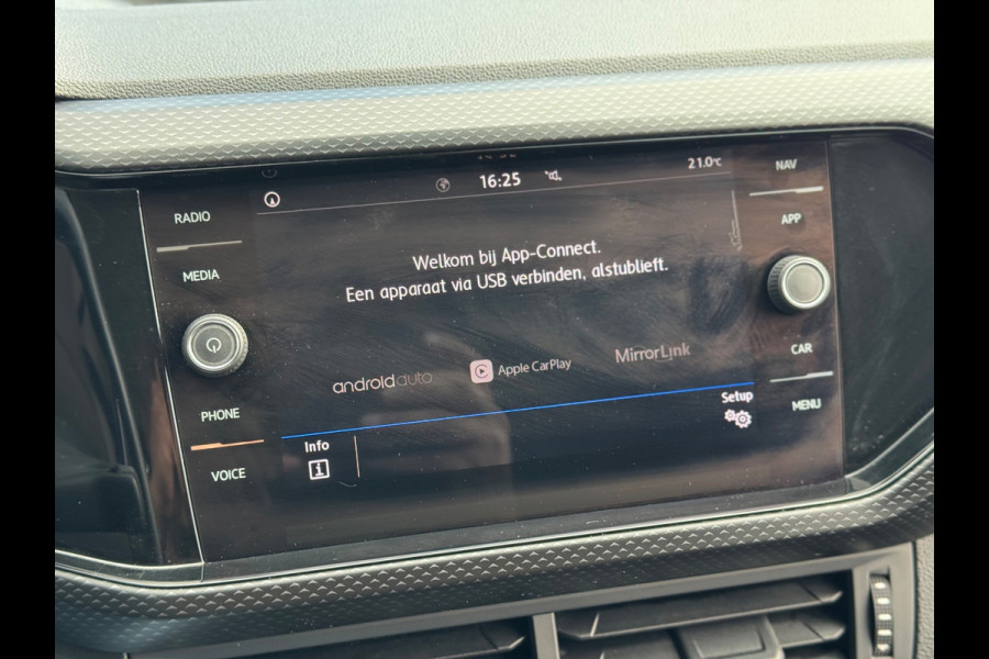 Volkswagen T-Cross 1.0 TSI Life 2019 NAVI CLIMA CAMERA NAP!