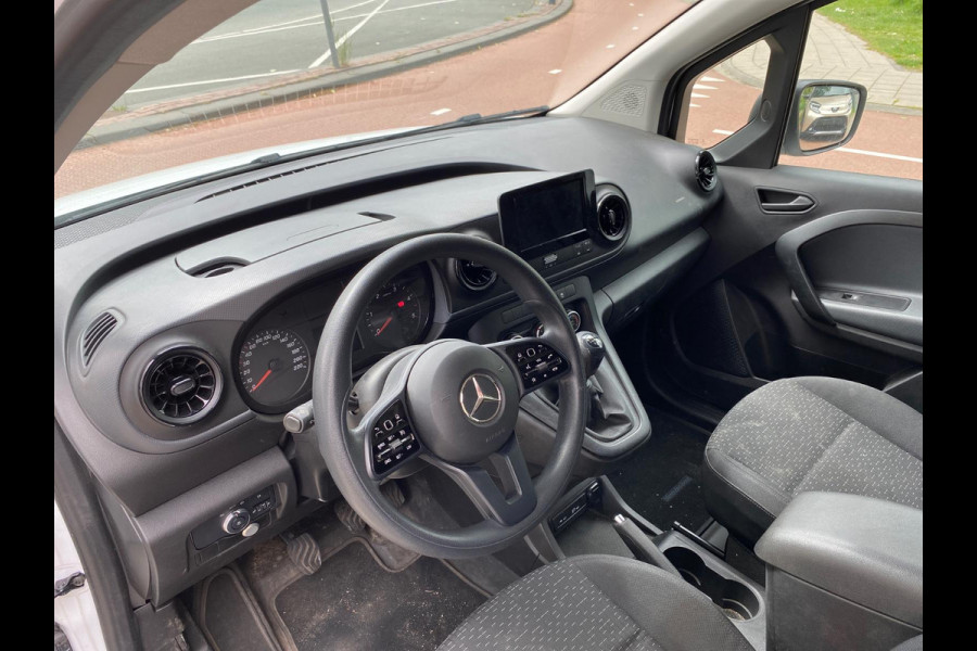 Mercedes-Benz Citan 108 CDI L1 Pro GARANTIE TOT 01-2033! LM VELG. TREKHAAK. . CRUISE CONTROL . SLECHTS 47.000 KM . 1E EIG. ANDRIOD AUTO & APPLE CARPLAY .