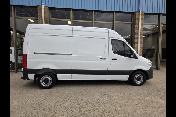 Mercedes-Benz Sprinter Automaat 110Kw/150Pk Airco Navi Achteruitrijcamera Achteropstap Cruisecontrol Stoelverwarming