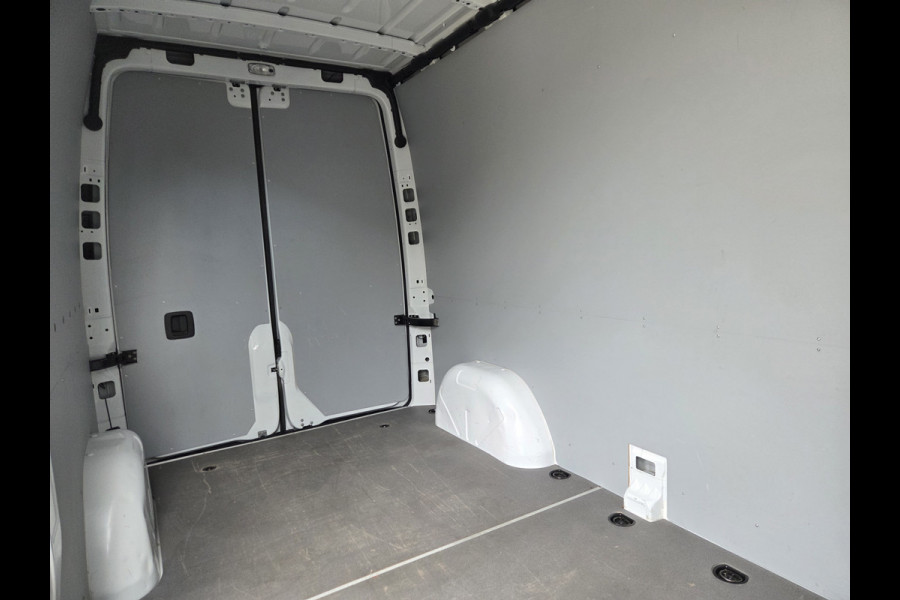 Mercedes-Benz Sprinter Automaat 110Kw/150Pk Airco Navi Achteruitrijcamera Achteropstap Cruisecontrol Stoelverwarming