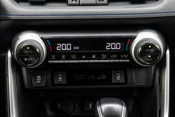 Toyota RAV4 2.5 Hybrid Style I Camera I JBL I Half Leder I Adaptive Cruise I Stoelverwarming I CarPlay I Keyless