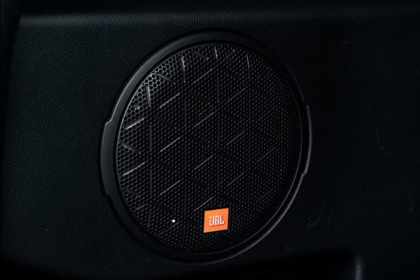 Toyota RAV4 2.5 Hybrid Style I Camera I JBL I Half Leder I Adaptive Cruise I Stoelverwarming I CarPlay I Keyless
