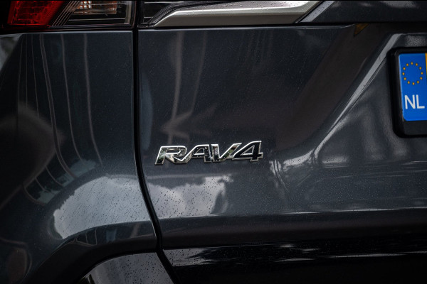 Toyota RAV4 2.5 Hybrid Style I Camera I JBL I Half Leder I Adaptive Cruise I Stoelverwarming I CarPlay I Keyless
