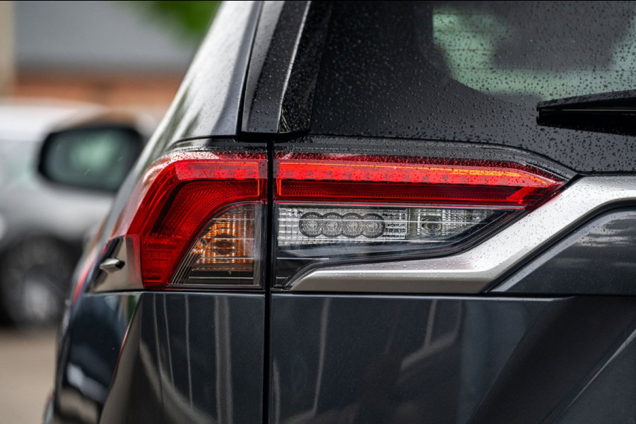 Toyota RAV4 2.5 Hybrid Style I Camera I JBL I Half Leder I Adaptive Cruise I Stoelverwarming I CarPlay I Keyless