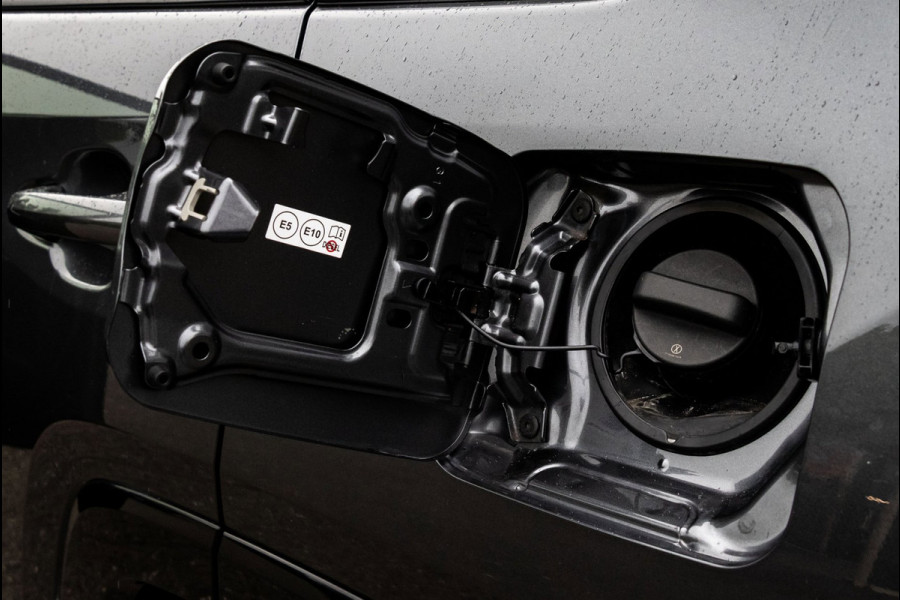 Toyota RAV4 2.5 Hybrid Style I Camera I JBL I Half Leder I Adaptive Cruise I Stoelverwarming I CarPlay I Keyless