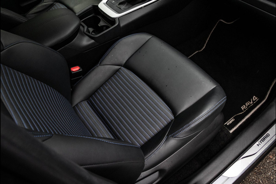 Toyota RAV4 2.5 Hybrid Style I Camera I JBL I Half Leder I Adaptive Cruise I Stoelverwarming I CarPlay I Keyless