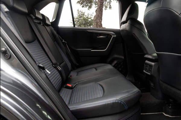 Toyota RAV4 2.5 Hybrid Style I Camera I JBL I Half Leder I Adaptive Cruise I Stoelverwarming I CarPlay I Keyless