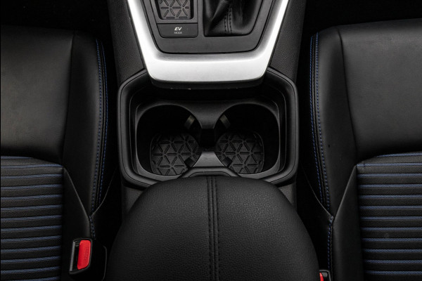 Toyota RAV4 2.5 Hybrid Style I Camera I JBL I Half Leder I Adaptive Cruise I Stoelverwarming I CarPlay I Keyless