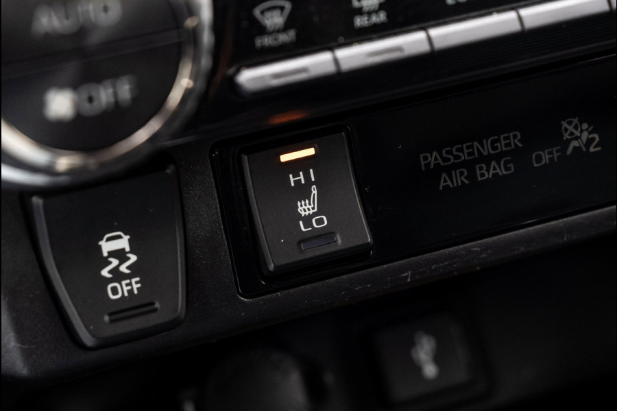Toyota RAV4 2.5 Hybrid Style I Camera I JBL I Half Leder I Adaptive Cruise I Stoelverwarming I CarPlay I Keyless
