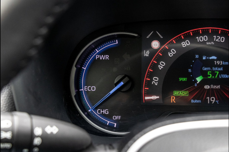 Toyota RAV4 2.5 Hybrid Style I Camera I JBL I Half Leder I Adaptive Cruise I Stoelverwarming I CarPlay I Keyless