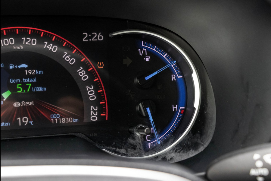 Toyota RAV4 2.5 Hybrid Style I Camera I JBL I Half Leder I Adaptive Cruise I Stoelverwarming I CarPlay I Keyless