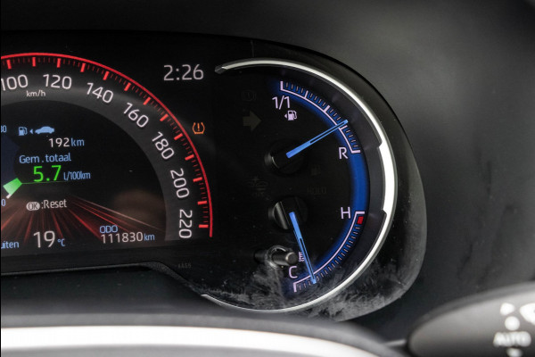Toyota RAV4 2.5 Hybrid Style I Camera I JBL I Half Leder I Adaptive Cruise I Stoelverwarming I CarPlay I Keyless