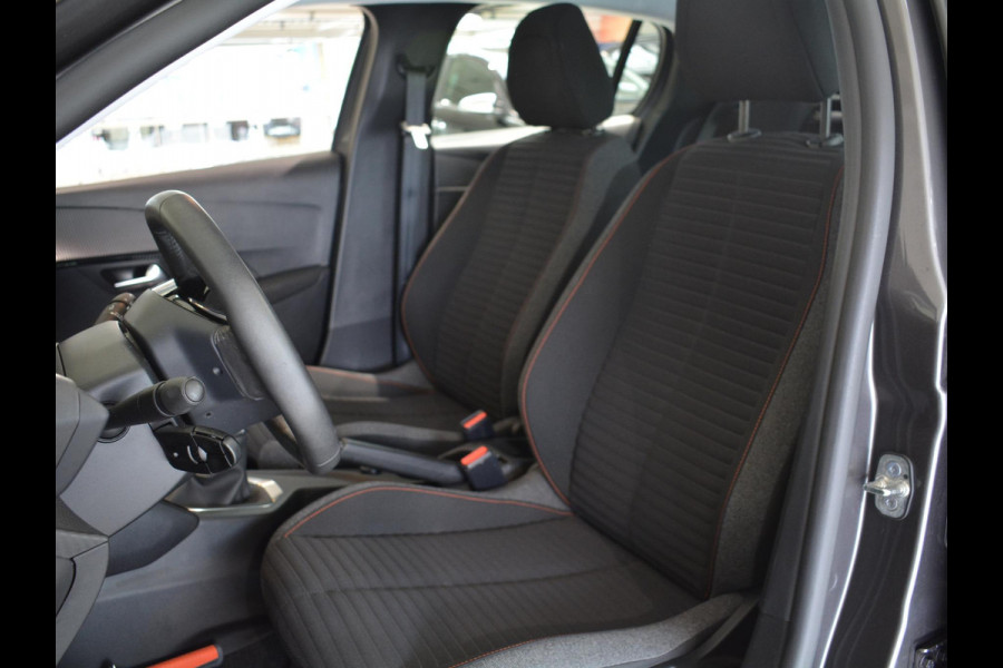 Peugeot 208 1.2 PureTech Active .