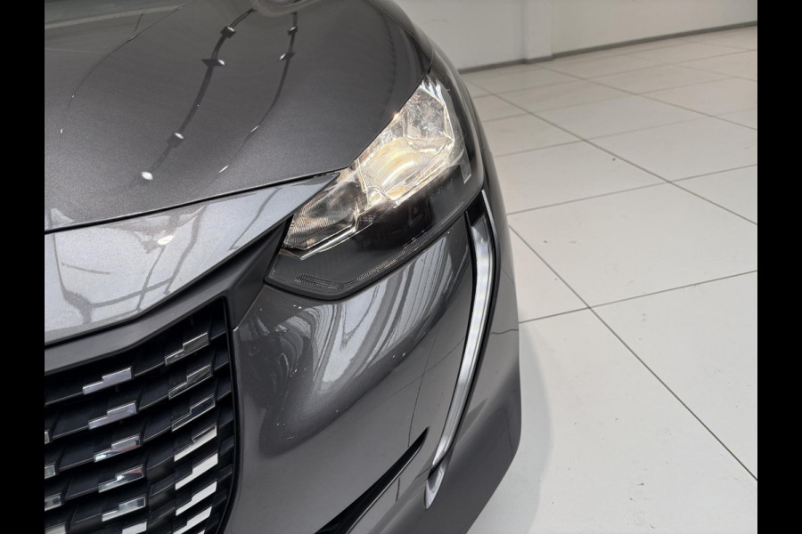 Peugeot 208 1.2 PureTech Active .
