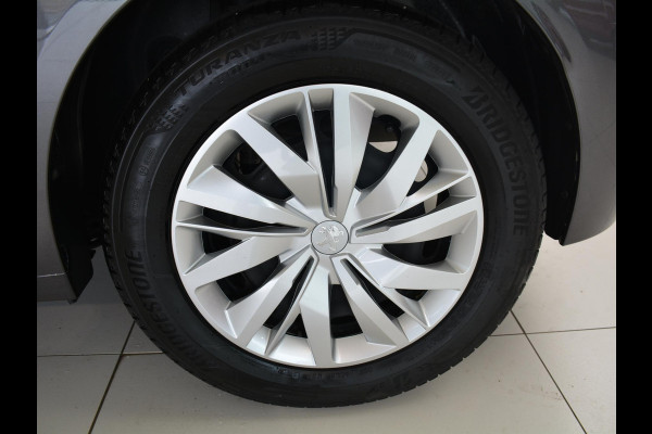 Peugeot 208 1.2 PureTech Active .