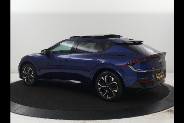 Kia EV6 GT-Line 77.4 kWh | SOH 95,1% | Panoramadak | Memory | Stuur/stoel verwarming | Stoel ventilatie| Meridian sound | Adaptive cruise | Head-up | Carplay | Sfeerverlichting | 360 camera | Park assist