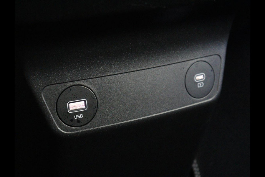 Kia EV6 GT-Line 77.4 kWh | SOH 95,1% | Panoramadak | Memory | Stuur/stoel verwarming | Stoel ventilatie| Meridian sound | Adaptive cruise | Head-up | Carplay | Sfeerverlichting | 360 camera | Park assist