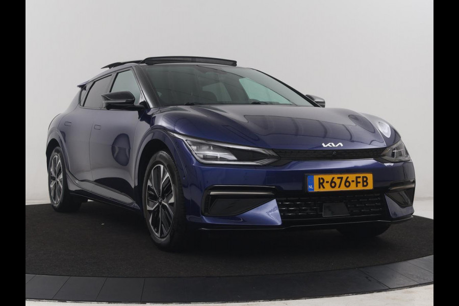 Kia EV6 GT-Line 77.4 kWh | SOH 95,1% | Panoramadak | Memory | Stuur/stoel verwarming | Stoel ventilatie| Meridian sound | Adaptive cruise | Head-up | Carplay | Sfeerverlichting | 360 camera | Park assist