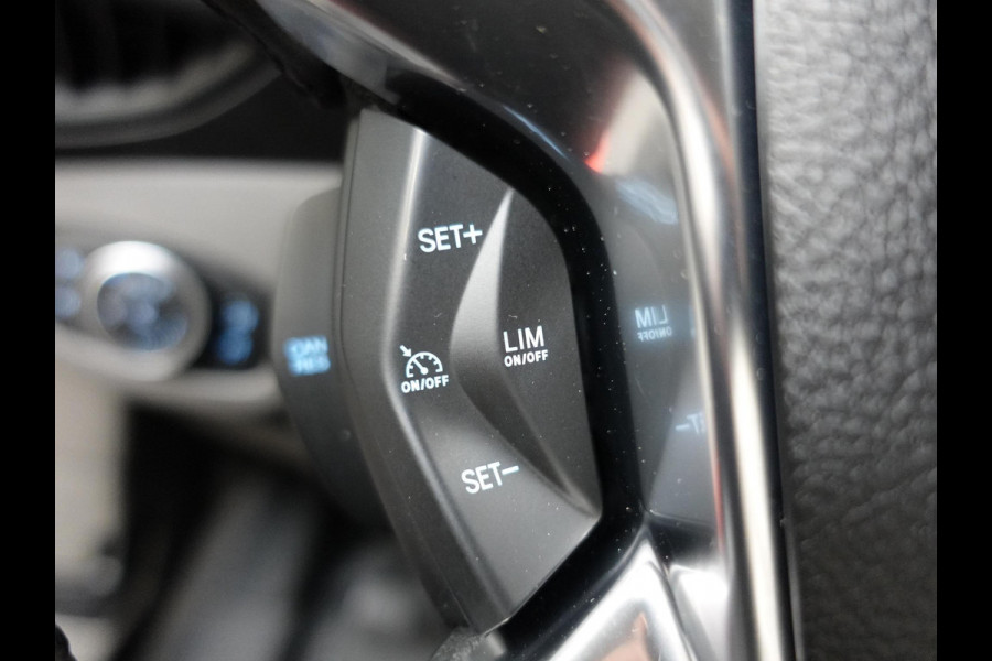Ford Transit Connect 1.5 EcoBlue L2 Trend Navigatie Airco Camera Bluetooth Carplay 3Zits Trekaak Parkeersensoren