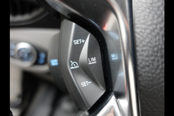 Ford Transit Connect 1.5 EcoBlue L2 Trend Navigatie Airco Camera Bluetooth Carplay 3Zits Trekaak Parkeersensoren
