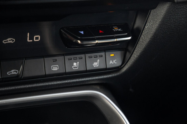 Mazda CX-60 2.5 e-SkyActiv PHEV Homura Plus 360 CAMERA / TREKHAAK / STOELVERWARMING + KOELING / CARPLAY / ADAPTIVE CRUISE
