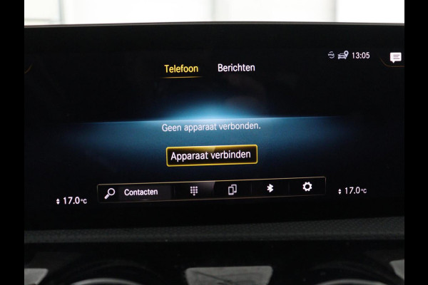 Mercedes-Benz CLA-Klasse 180 Business Solution AMG | Panoramadak | Leder/alcantara | Stoelverwarming | Cruise control | Navigatie | Carplay | Climate control | Camera | Park assist