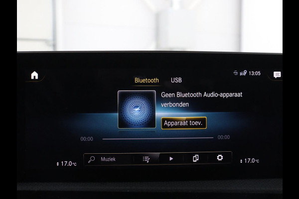 Mercedes-Benz CLA-Klasse 180 Business Solution AMG | Panoramadak | Leder/alcantara | Stoelverwarming | Cruise control | Navigatie | Carplay | Climate control | Camera | Park assist