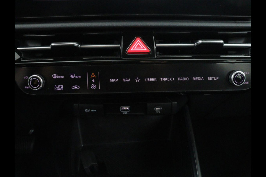 Kia Niro EV Light Edition 64.8 kWh | SOH 98,0% | Adaptive cruise | Lane assist | Carplay | Climate control | Virtueel dashboard | Camera | Park assist | Trekhaak