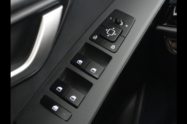 Kia Niro EV Light Edition 64.8 kWh | SOH 98,0% | Adaptive cruise | Lane assist | Carplay | Climate control | Virtueel dashboard | Camera | Park assist | Trekhaak