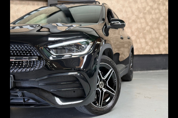 Mercedes-Benz GLA GLA 250 e AMG Line | Pano | HUD | Sfeerverlichting | Camera | Memory Seats