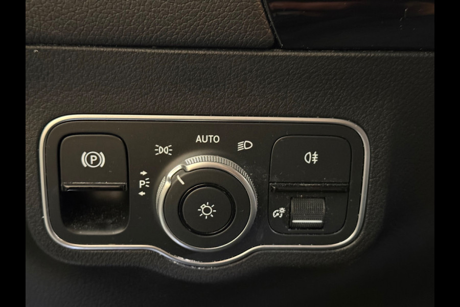 Mercedes-Benz GLA GLA 250 e AMG Line | Pano | HUD | Sfeerverlichting | Camera | Memory Seats