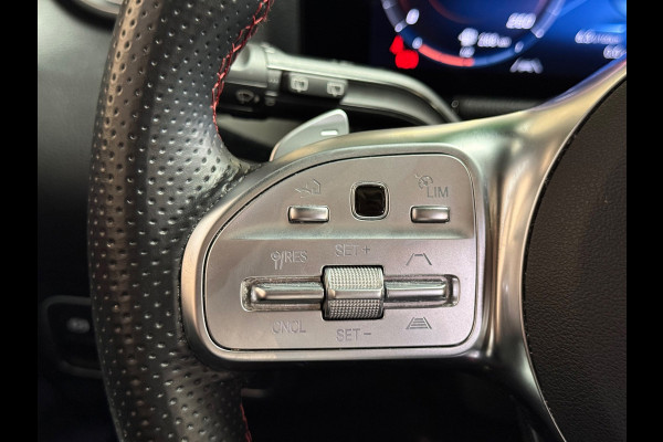 Mercedes-Benz GLA GLA 250 e AMG Line | Pano | HUD | Sfeerverlichting | Camera | Memory Seats